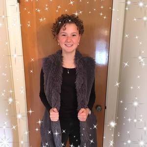 Meet your Posher, Hannah